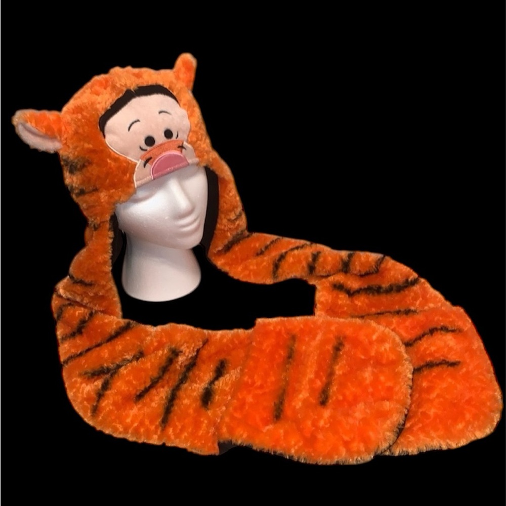 Disney Parks Black & Orange Kids Tigger Winter Plush hat with attached mittens
